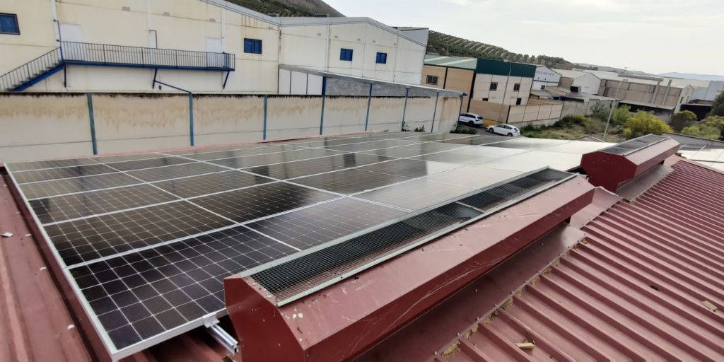 Instalación Solar Industrial El Zacatin