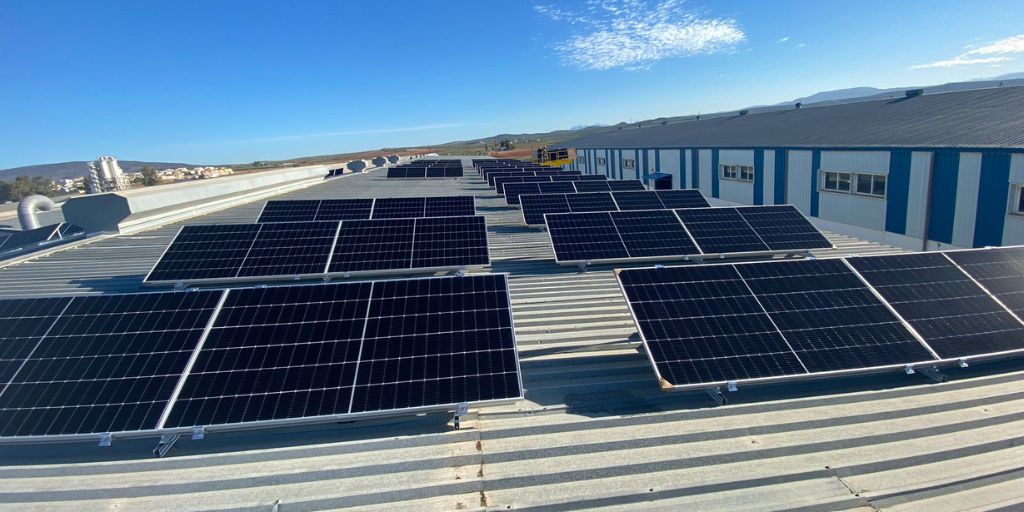 Instalación solar industrial Espumas de Mollina