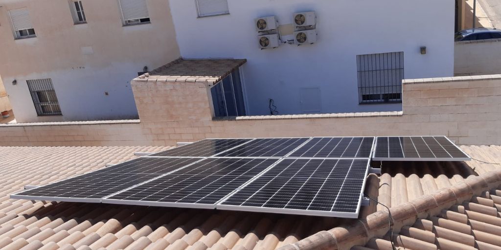 Instalación solar residencial JC Pizarra